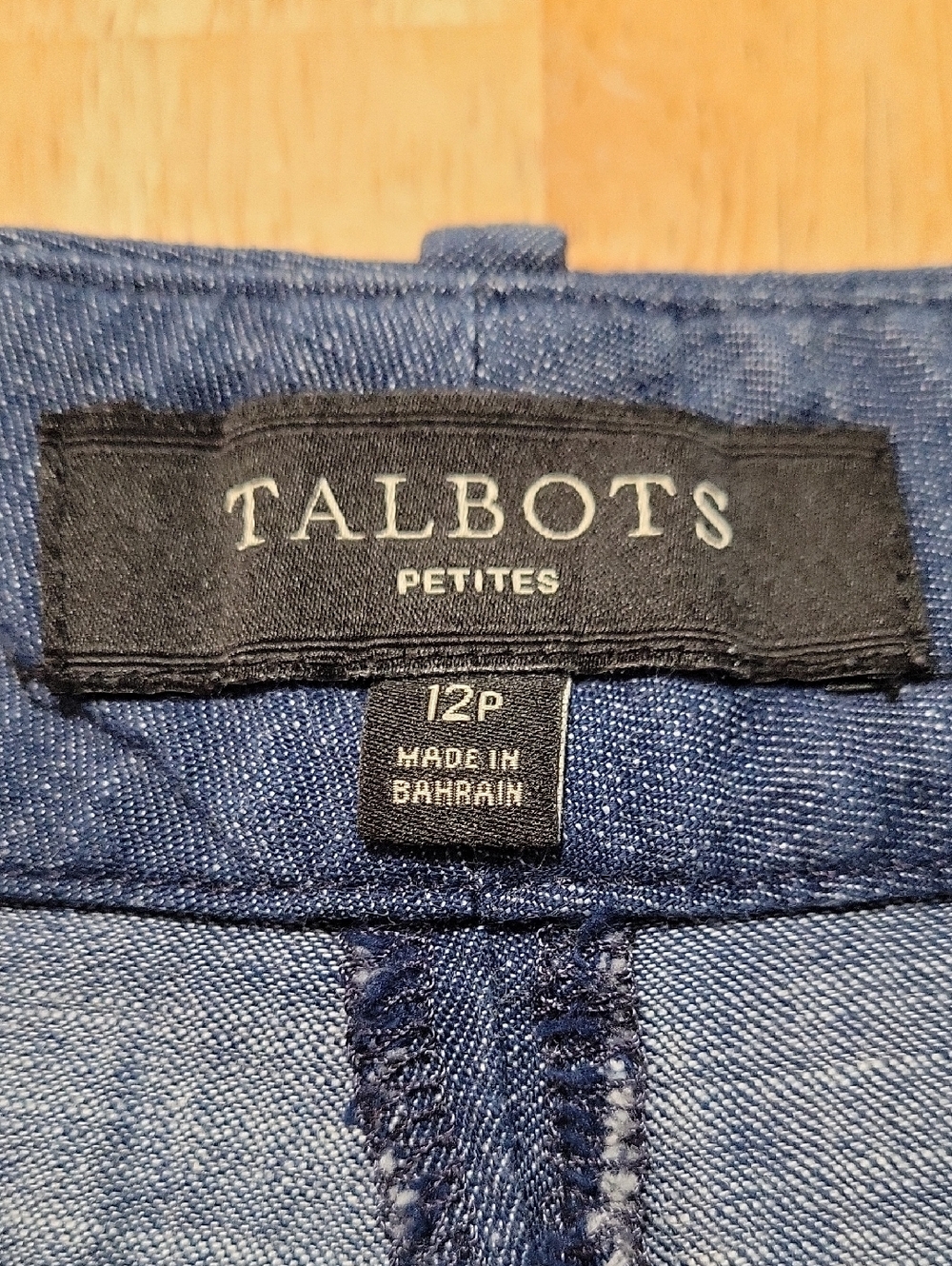 Talbots Petite Chambray Shorts - Picture 3 of 8